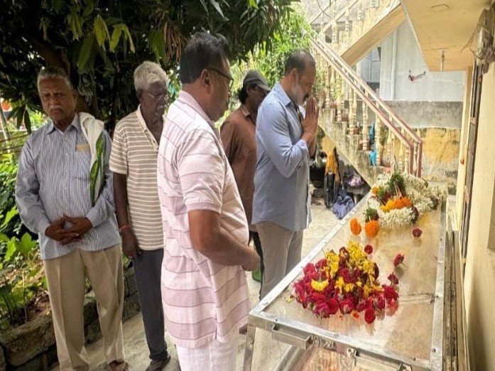 ‘రిటైర్డ్ ఉపాధ్యాయుడు సత్యనారాయణ మృతి బాధాకరం’