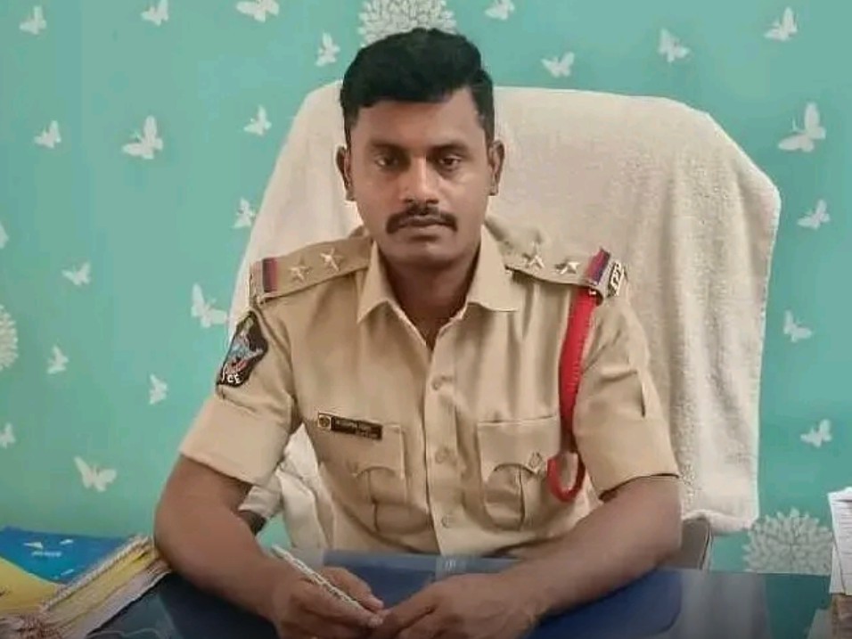 పెళ్లి పేరుతో మోసం చేసిన ఆర్మీ ఉద్యోగి