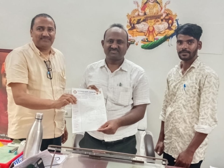 ఉపాధ్యాయ ఖాళీ పోస్టులు భర్తీ చేయాలని వినతి