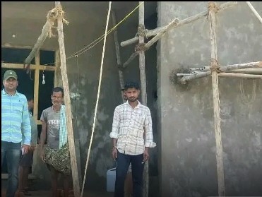 లబ్ధిదారుల ఖాతాల్లో రూ. 2 లక్షలు జమ