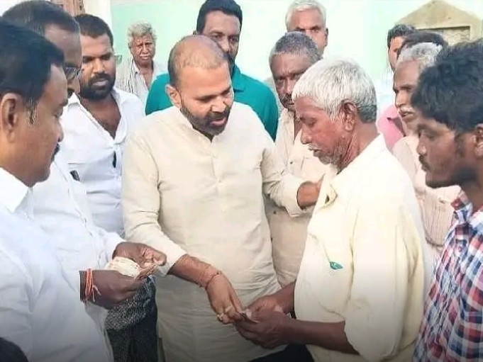 ప్రజల పక్షాన నిలుస్తాం: భూమా కిషోర్ రెడ్డి