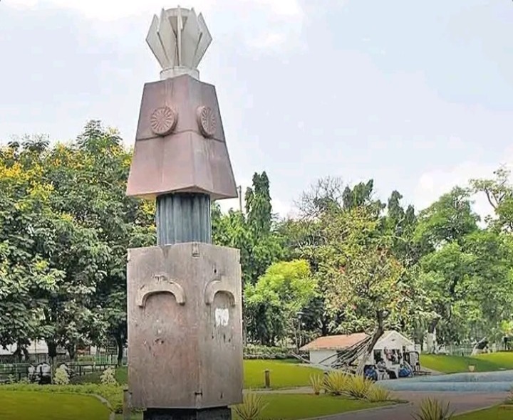 అమరవీరుల స్థూపం నుంచే పూల పండుగ