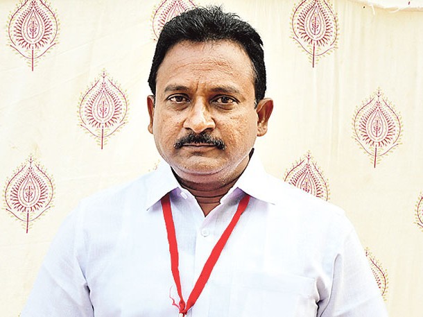 ‘కారుణ్య నియామకాల ద్వారా ఉద్యోగాలు ఇవ్వండి’