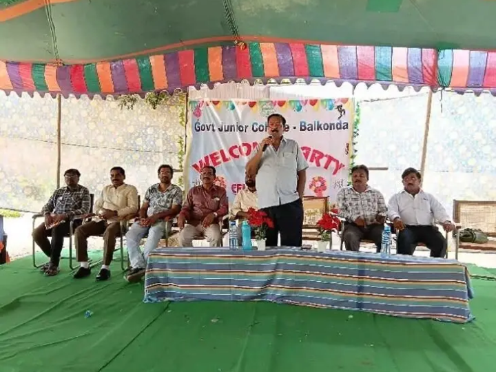 ‘విద్యార్థులు క్రమశిక్షణతో మెలగాలి’