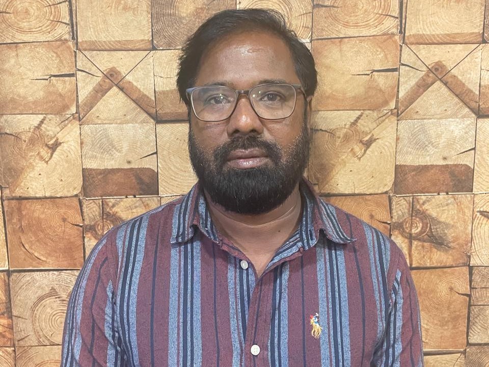 రియల్ ఎస్టేట్ చేరిట భార్యాభర్తల ఘరానా మోసం