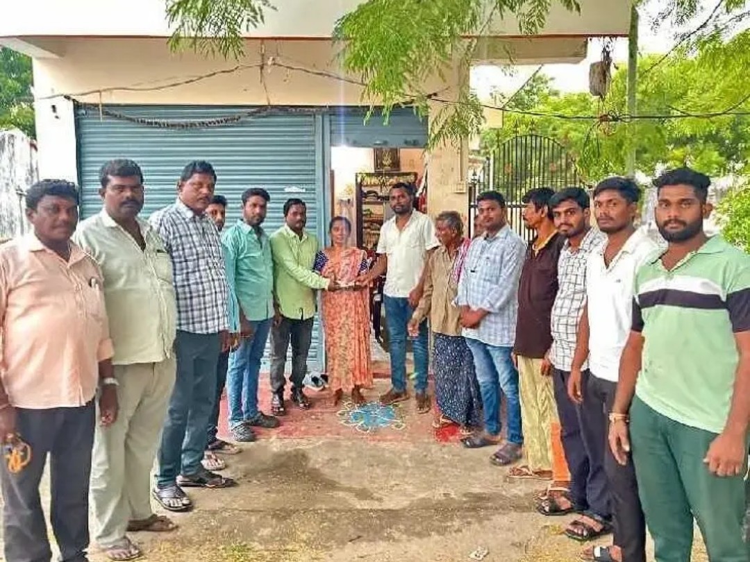 మానవత్వం చాటుకున్న నకిరేకల్ యువత