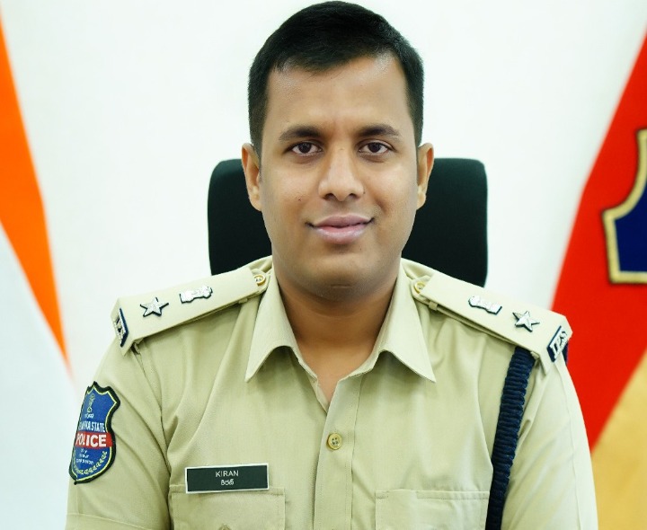 దసరా సెలవుల్లో తల్లిదండ్రులు అప్రమత్తంగా ఉండాలి: SP