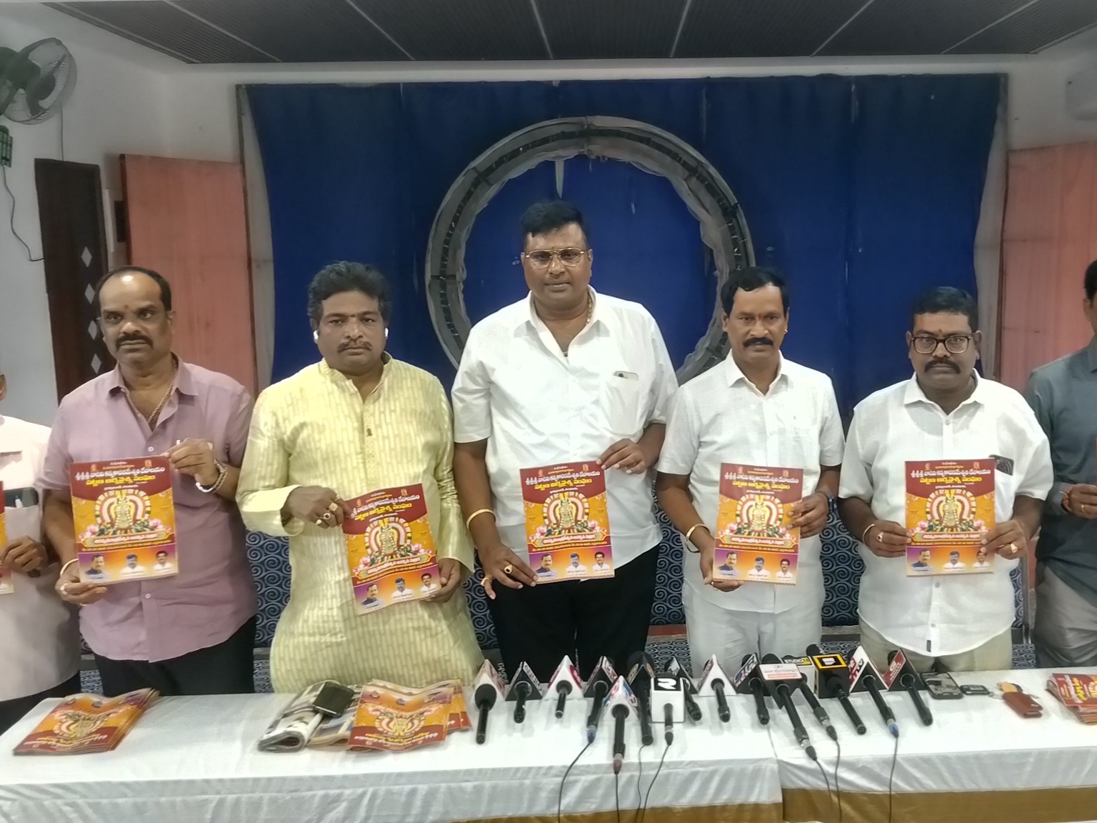 వాసవి కన్యకా పరమేశ్వరి ఆలయంలో ఈనెల 22 నుంచి నవరాత్రి వేడుకలు