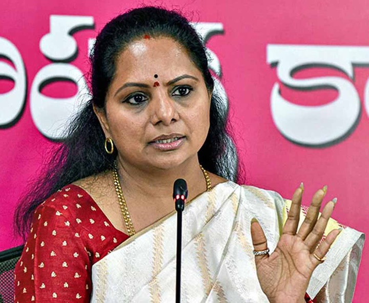హరీశ్ రావుపై మరోసారి కవిత కామెంట్స్
