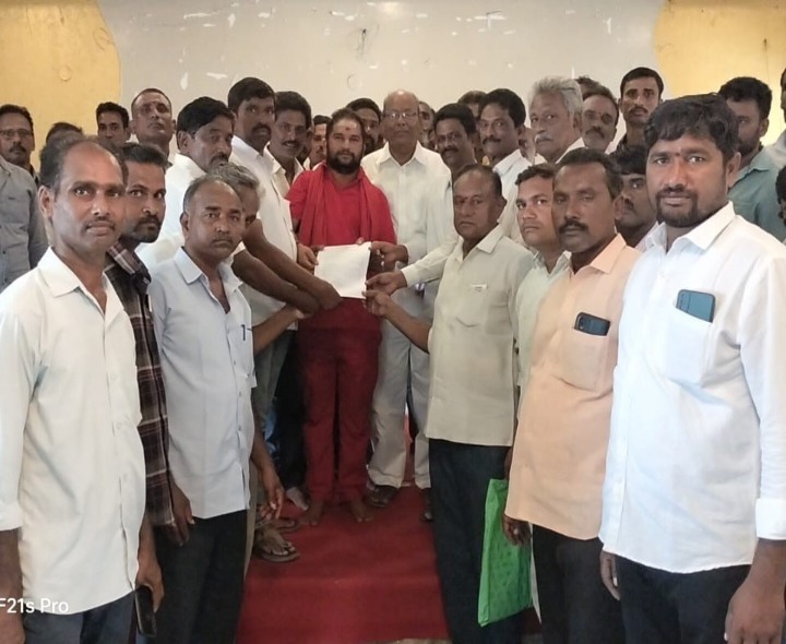 ‘మా గ్రామాలను గొలుగొండ మండలంలో కలపండి’