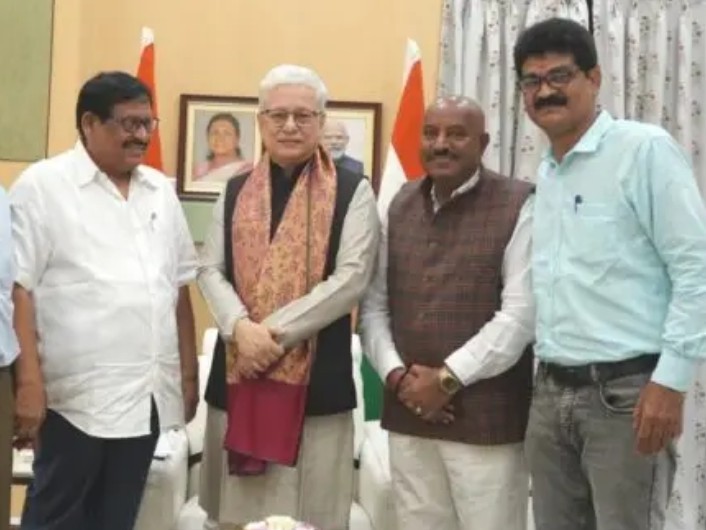 గవర్నర్‌ని కలిసిన టీఎజేఎ-ఎన్ యు జే (ఐ) ప్రతినిధులు
