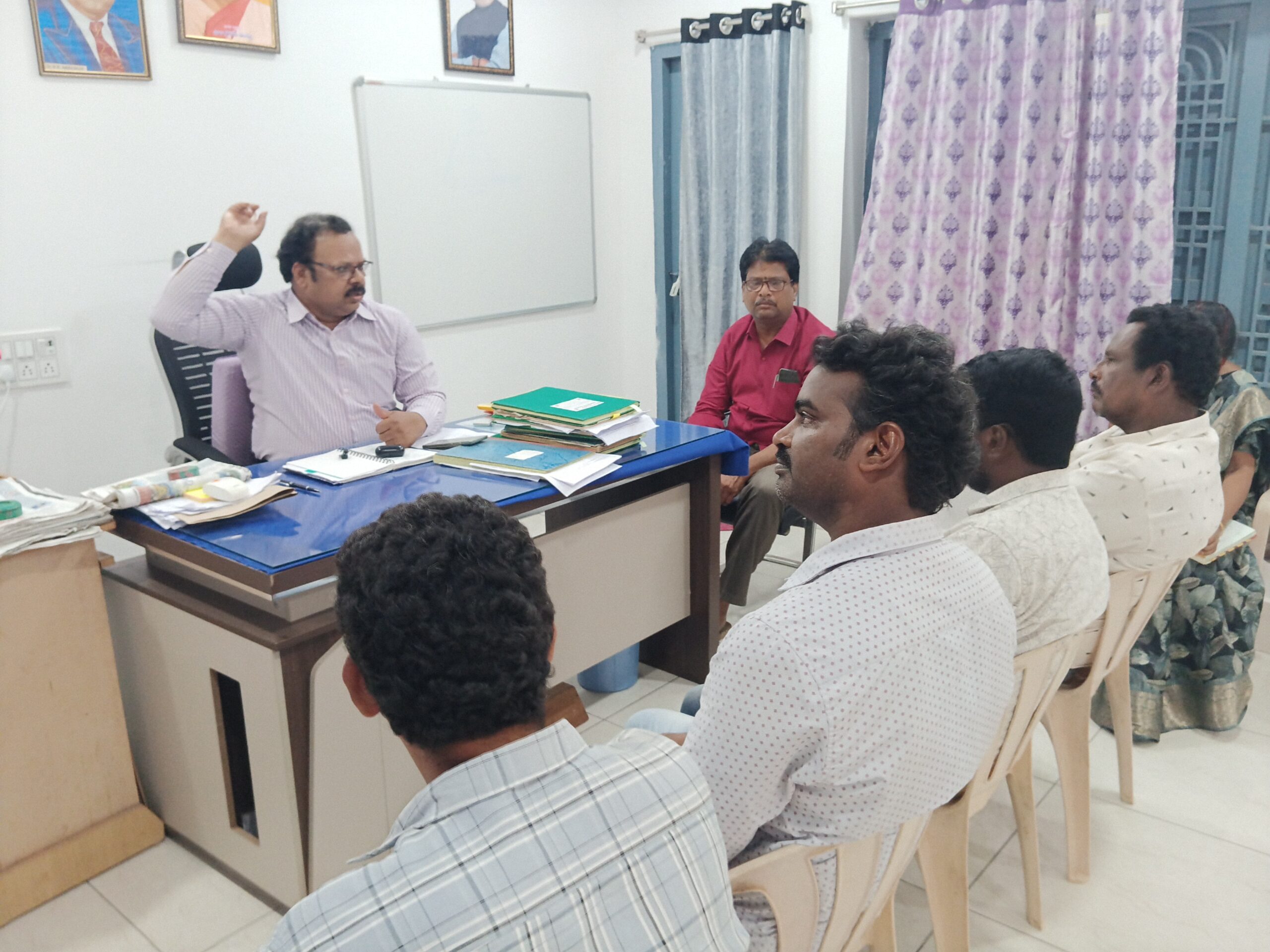 మండలానికి స్వచ్ఛ రథం  ఏర్పాటు: ఎంపీడీవో