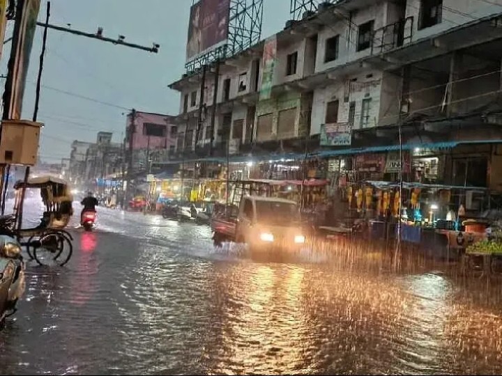 నరసాపురంలో భారీ వర్షం