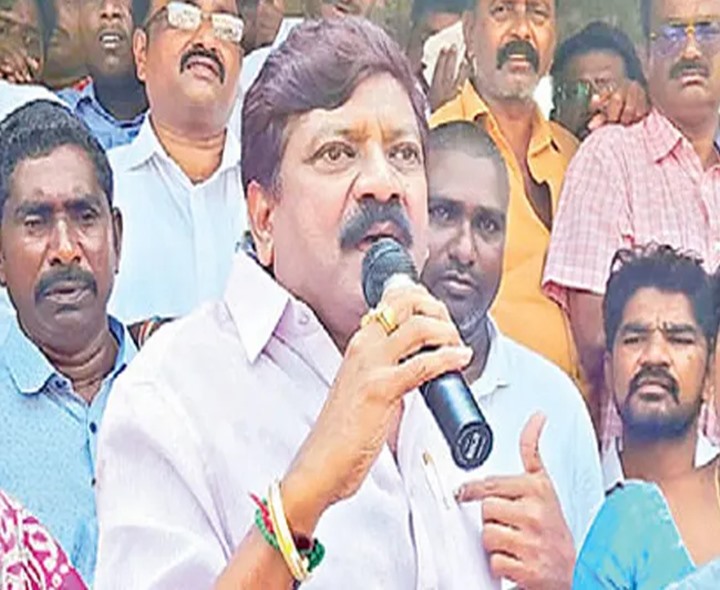 వైసీపీ నేత అరెస్ట్