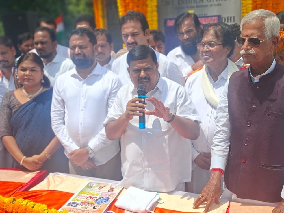 ఇందిరాగాంధీ కృషి వల్లే రిజర్వేషన్లు: MLA