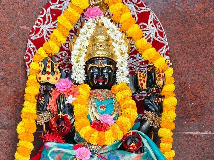 బాల త్రిపురసుందరీ దేవిగా మంగళ గౌరీదేవి అమ్మవారు