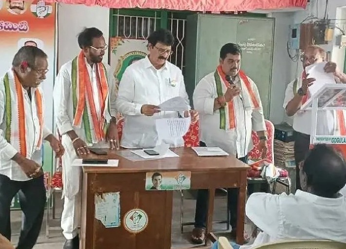కాంగ్రెస్ పార్టీ మండల అధ్యక్షుల ప్రమాణస్వీకారం