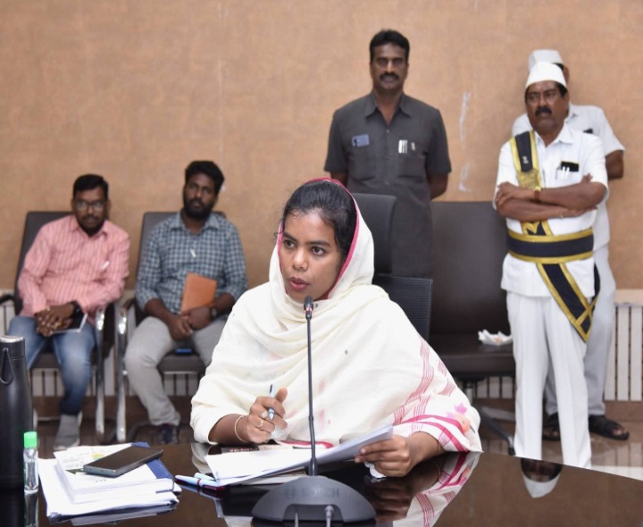 రాజకీయ పార్టీ ప్రతినిధులతో కలెక్టర్ సమావేశం