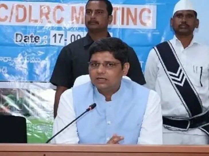 కలెక్టర్ ప్రజావాణికి 110 ఆర్జీలు