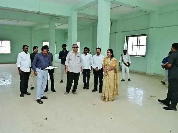 హైకోర్టు బెంచ్ ఏర్పాటుకు భవనాల పరిశీలన