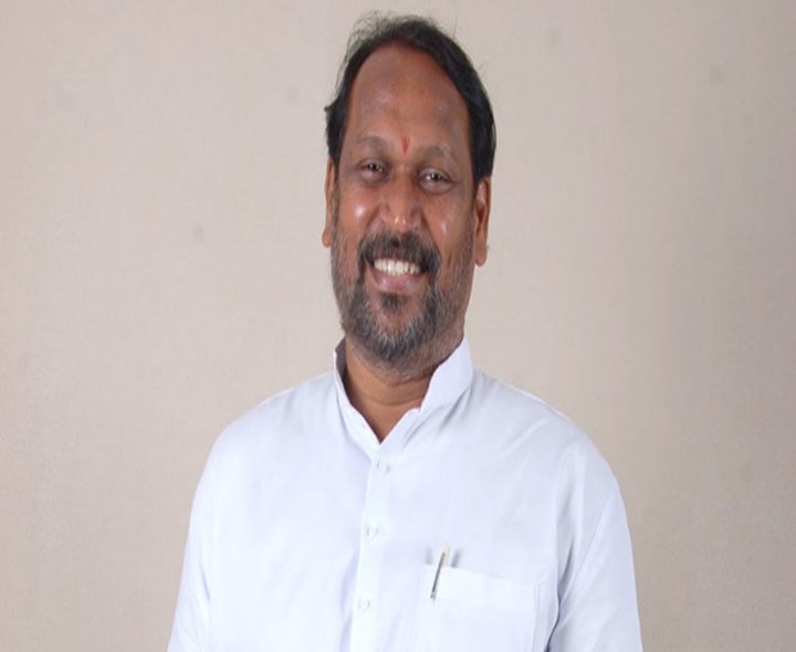వ్యవసాయ మార్కెట్ కమిటీ గౌరవ అధ్యక్షుడిగా ‘కొణతాల’