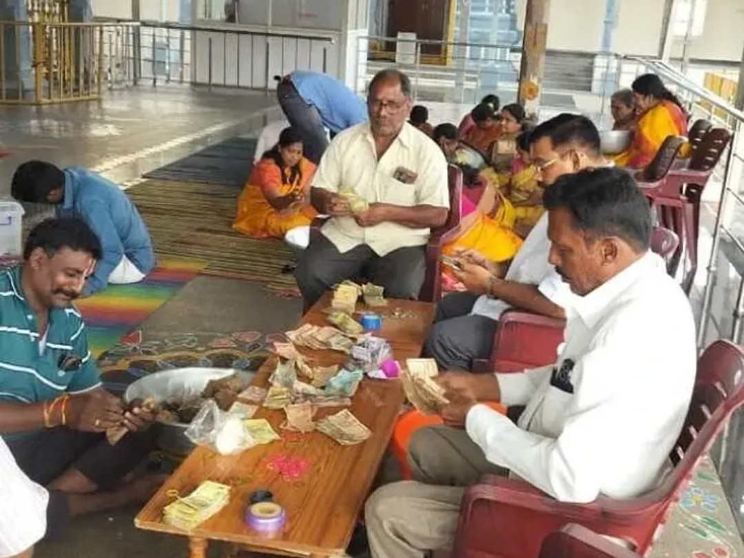 శ్రీవారి ఆలయ హుండీ లెక్కింపు