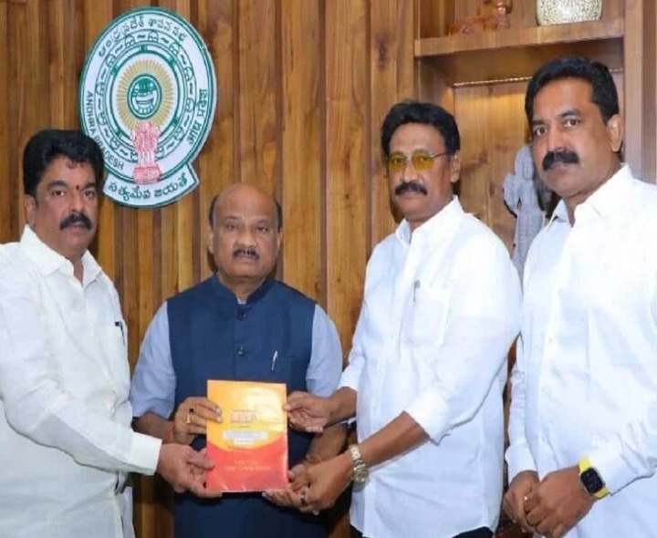 ‘విజయవాడ ఉత్సవ్’ స్పీకర్‌కు ఆహ్వానం