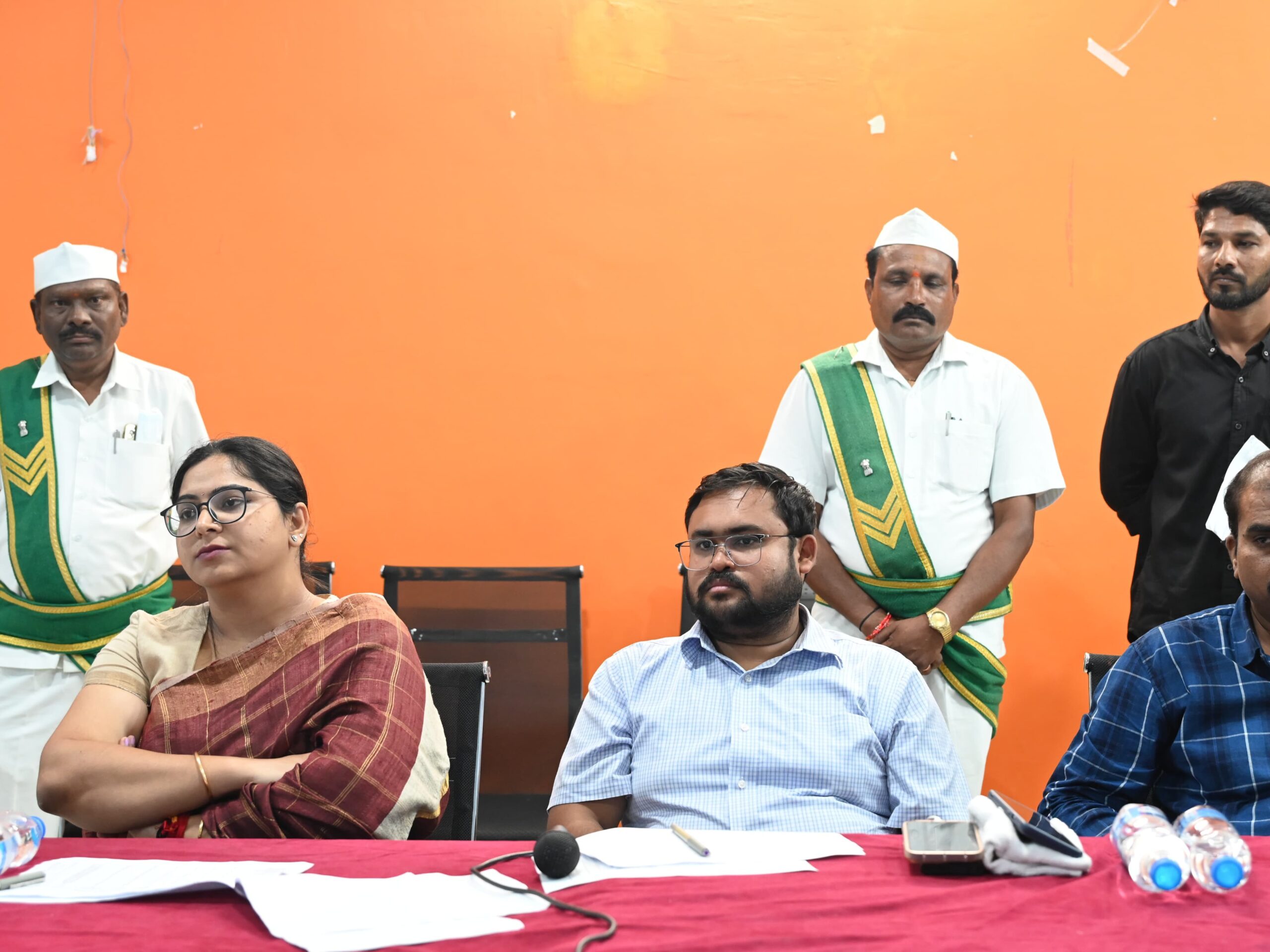 ‘ఇందిరమ్మ ఇళ్ల నిర్మాణ పనులు వేగంగా పూర్తిచేయాలి’