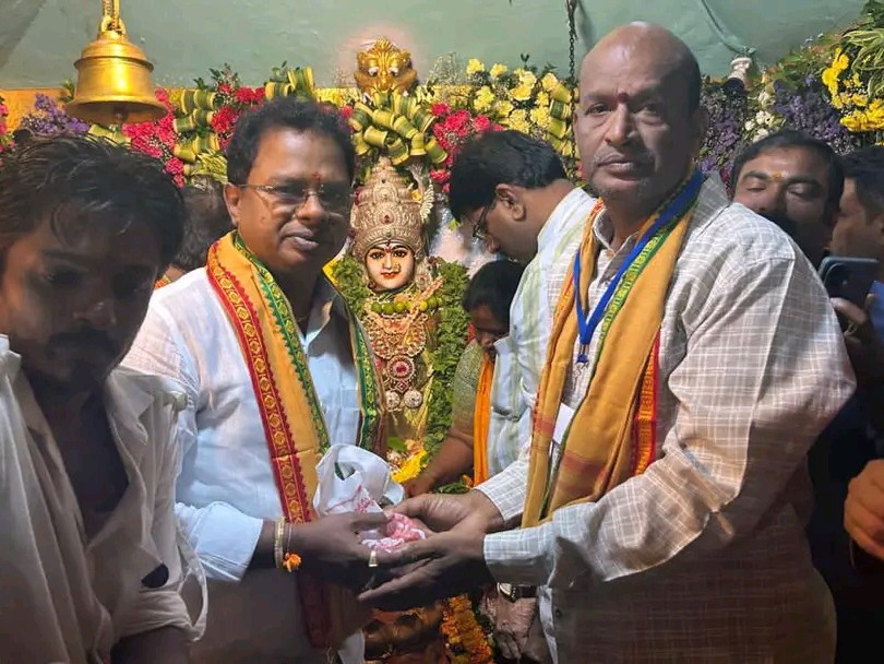 కొత్తమ్మ తల్లి ని దర్శించుకున్న జిల్లా బీజేపీ అధ్యక్షులు