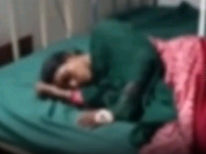 సచివాలయ ఉద్యోగిని ఆత్మహత్యయత్నం