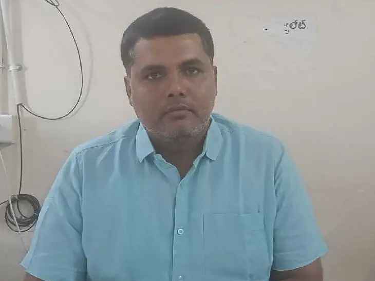 ‘జిల్లాలో అక్రమ కట్టడాలు తొలగించాలి’