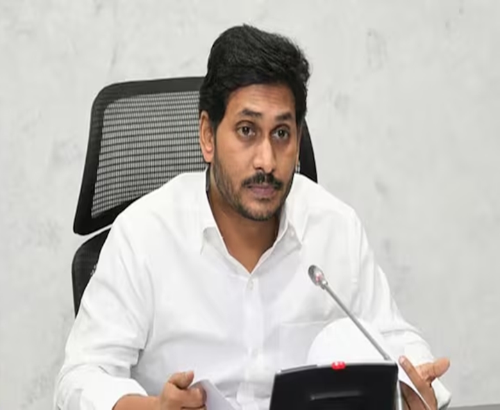 వైసీపీ నేతలతో జగన్ కీలక సమావేశం