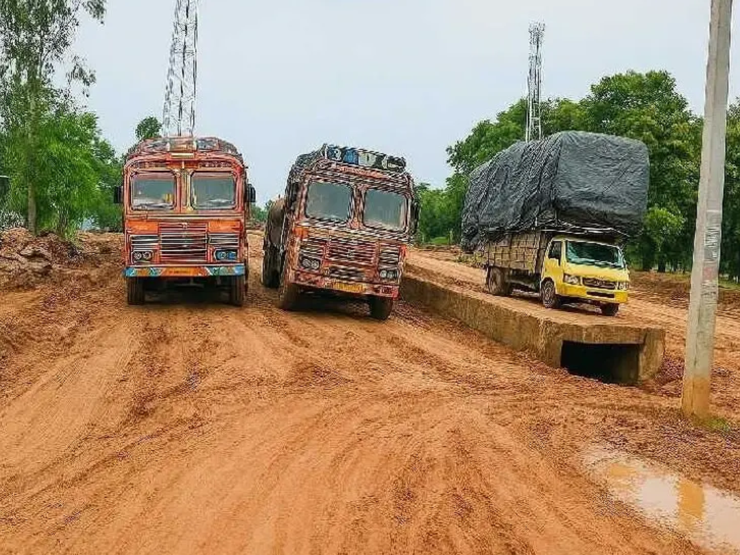 ‘జాతీయ రహదారి నిర్మాణంలో జాప్యం’