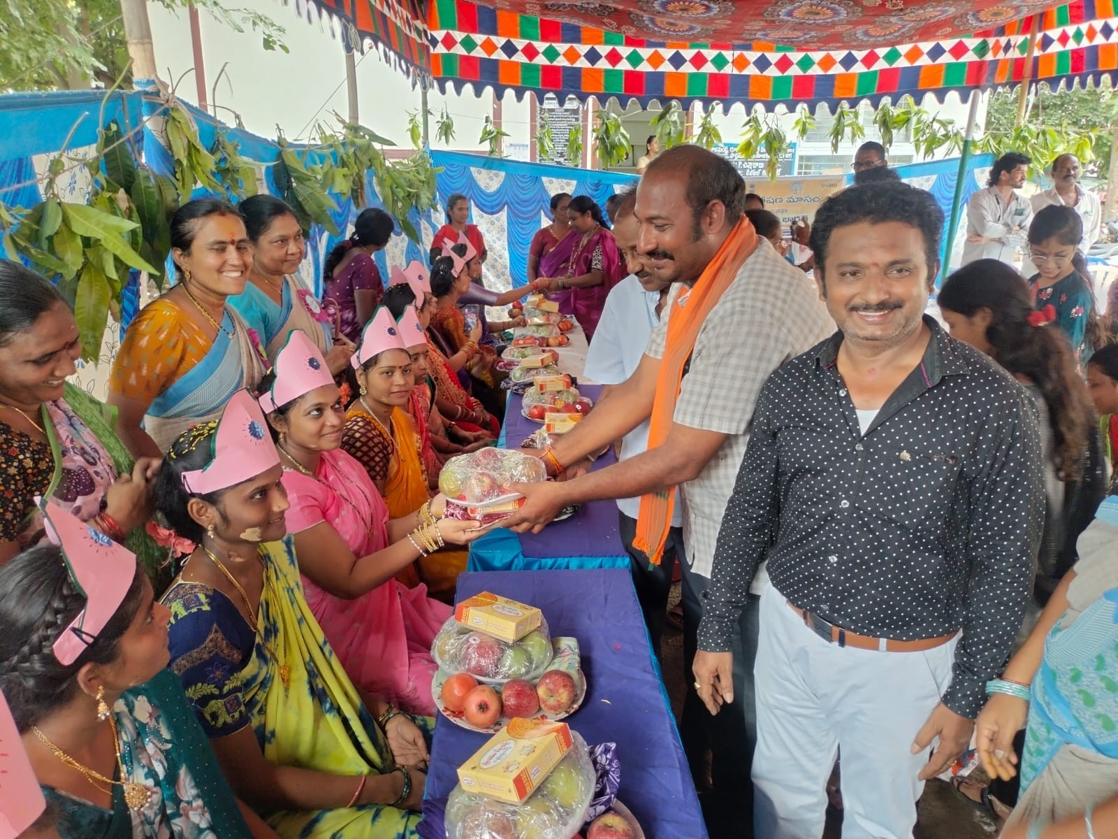 కాతేరులో సామాజిక శ్రీమంతాల కార్యక్రమం