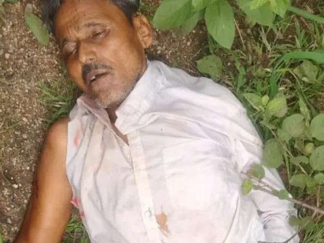 లారీ ఢీకొని టీడీపీ సీనియర్ కార్యకర్త మృతి