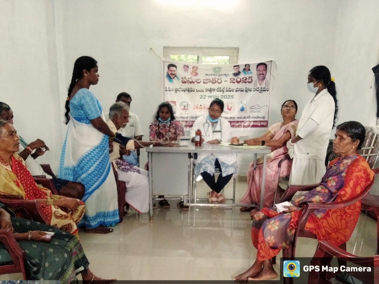 పరిసరాలను పరిశుభ్రంగా ఉంచుకోవాలి: అనూష