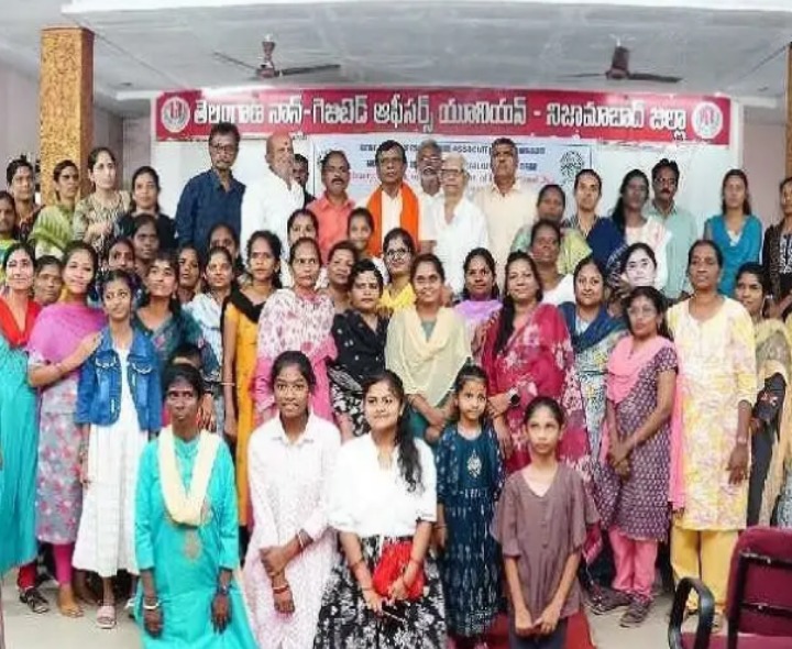 ‘సంకేత భాష బధిరుల ఆశాదీపం’