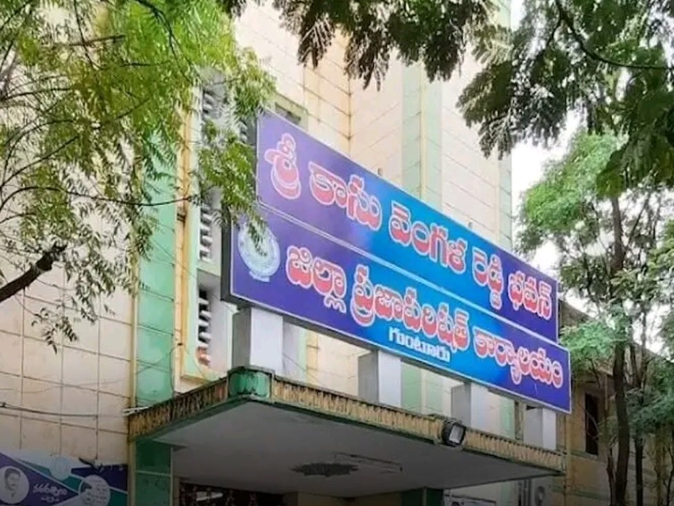 పంచాయతీ పాలక వర్గాలపై ఉత్కంఠ