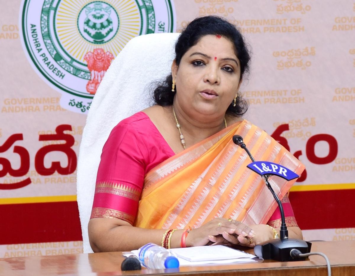ఐటీడీఏల్లో 127 ఉద్యోగాలు ఖాళీగా ఉన్నాయి: మంత్రి