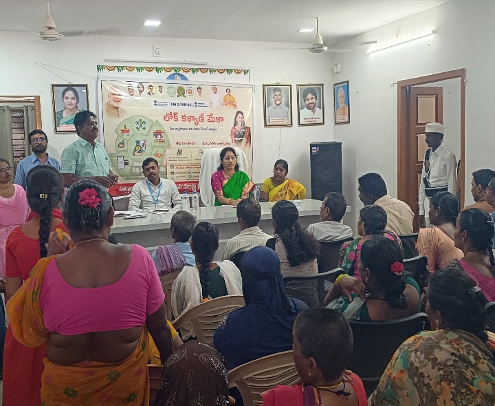 బుచ్చిలో  వీధి విక్రయదారులకు అవగాహన