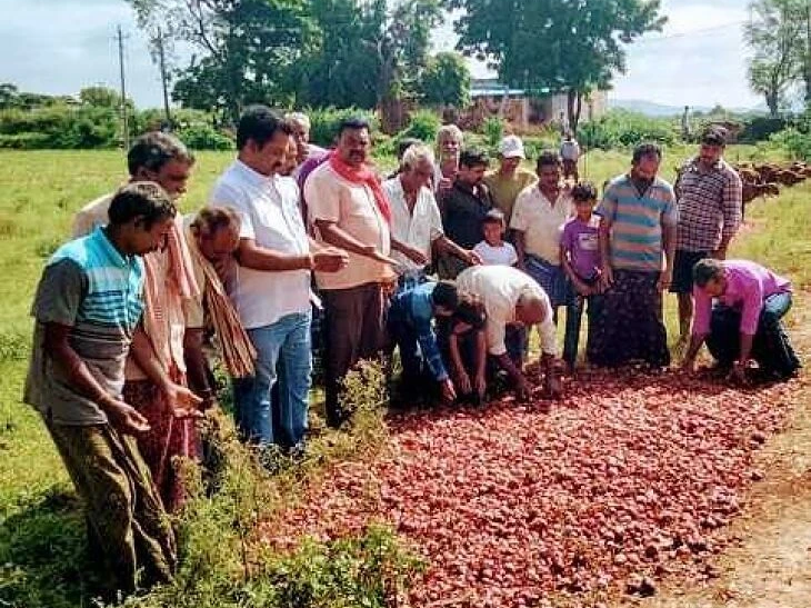 ‘ఉల్లి రైతులను ఆదుకోకపోవడం సిగ్గుచేటు’