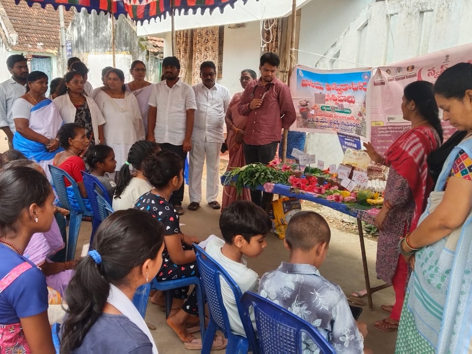 మధుపాడలో పోషణ మహా కార్యక్రమం