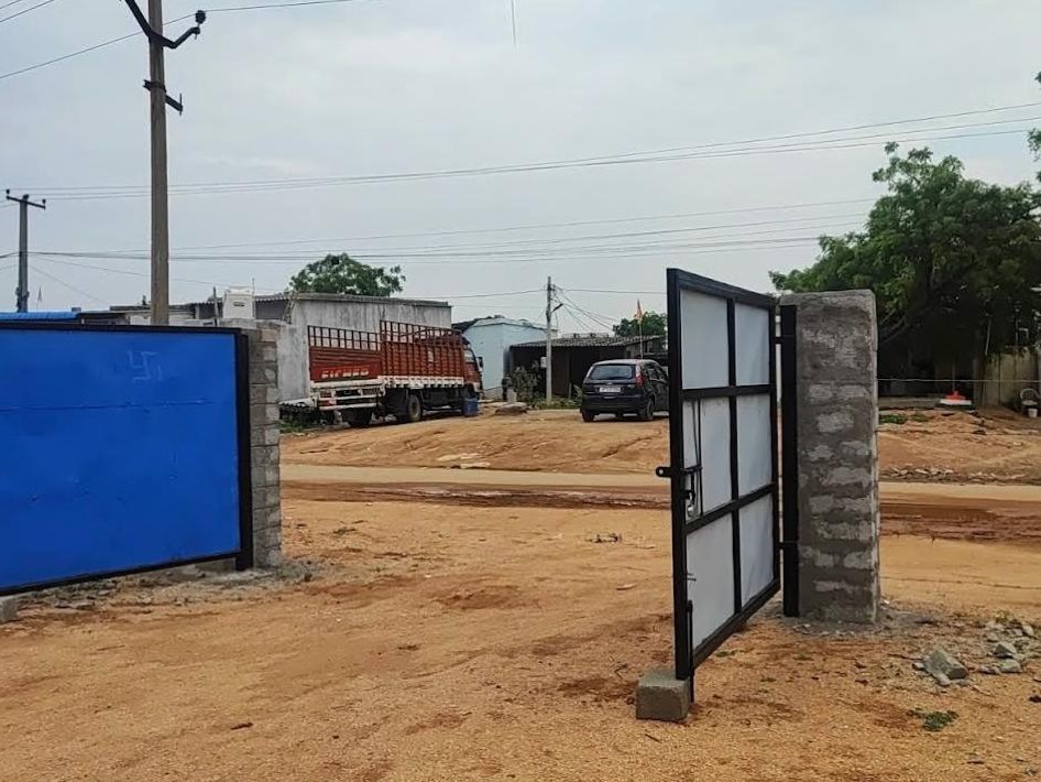 దేవరయంజాలలో ప్రభుత్వ భూముల కబ్జా..!?
