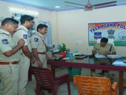 ‘సీసీ కెమెరా ఏర్పాటులో ప్రజలను భాగస్వాములు చేయాలి’