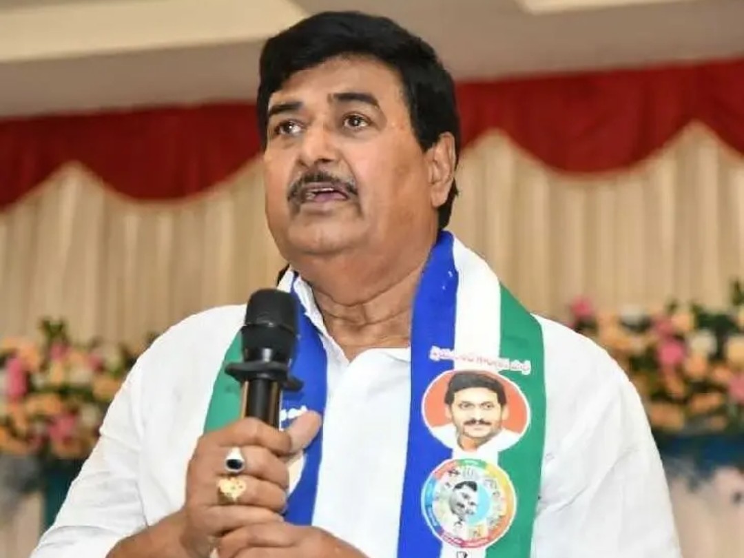 సినీ నటుడు బాలకృష్ణపై ధర్మాన ఫైర్
