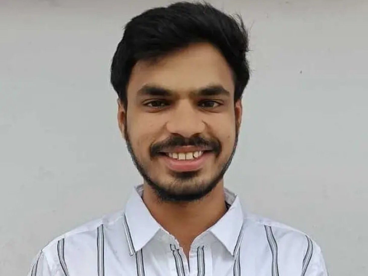 గ్రూప్-1లో డీఎస్పీగా ప్రభాత రెడ్డి