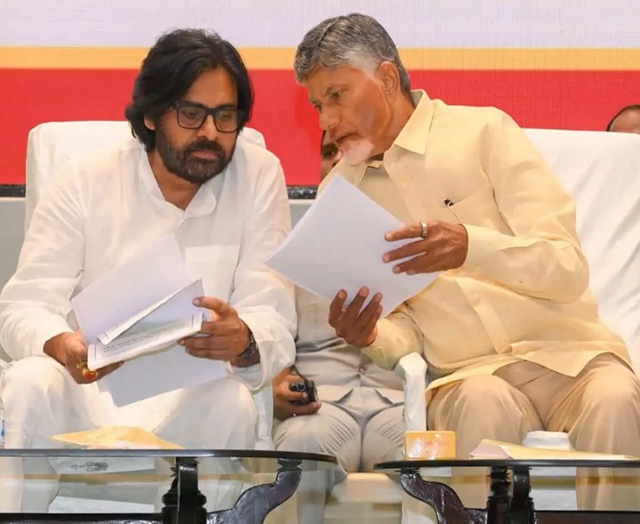 పవన్ త్వరగా కోలుకోవాలి: సీఎం చంద్రబాబు