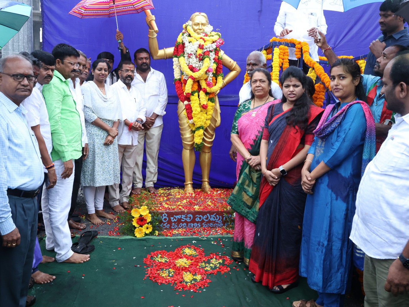 చాకలి ఐలమ్మకు ఎమ్మెల్యే, ఎంపీ నివాళి
