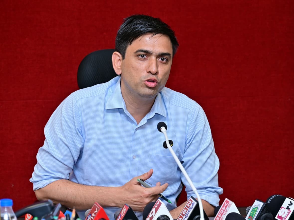 రేపు రన్ ఫర్ టూరిజం 2K.M రన్ కార్యక్రమం: కలెక్టర్