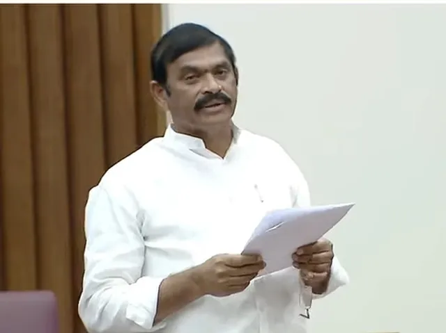 రూ. 220 కోట్లతో కొన్నా వాడలేదు: ఎమ్మెల్సీ